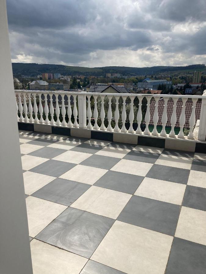 Apartmany Sabinovska Presov Ngoại thất bức ảnh